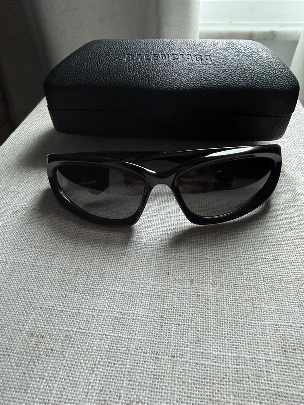 Balenciaga Balenciaga BB0157S Black Polarized Cat-Eye Sunglasses for Men